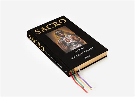 SACRO. VISIONS by DOLCE&GABBANA in libreria.